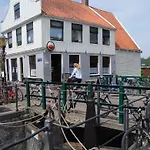 With Terras In Noord Apartment Amsterdam