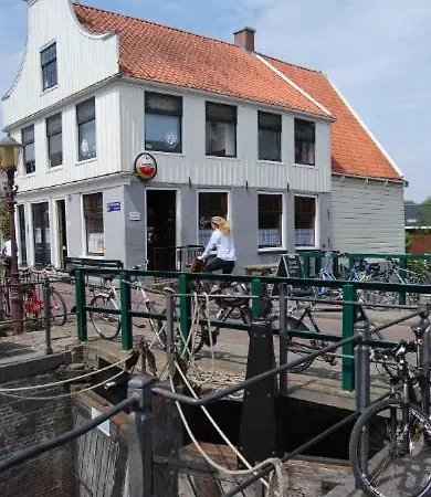 With Terras In Noord アパート アムステルダム